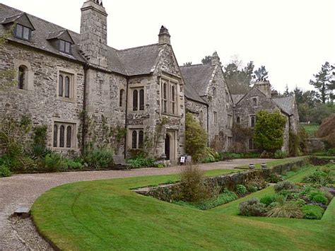 Cotehele House on PhotoFile Cornwall - Images and Information