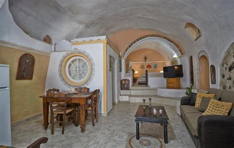 SANTORINI CAVE HOUSES in Santorini - 2024 Prices,Photos,Ratings - Book Now