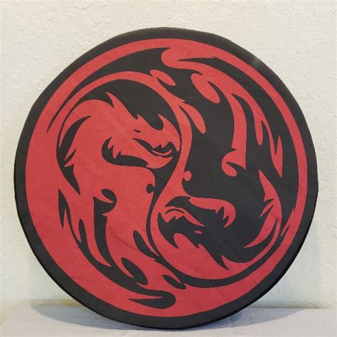 Dragon Shield Cover (24" round) - Gorg the Blacksmith