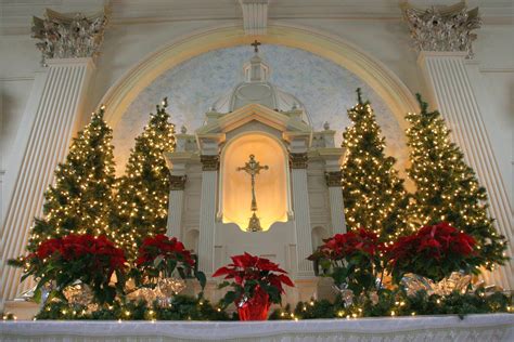 Top Church Christmas Decoration Ideas That Will Inspire You | Church ...