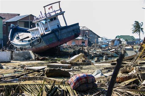 Damage from the Asian Tsunami of 26 December 2004 | The Asia… | Flickr