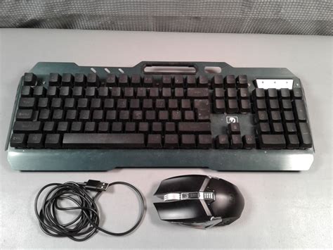 Lot Detail - Mamba Wireless Gaming Keyboard and Mouse