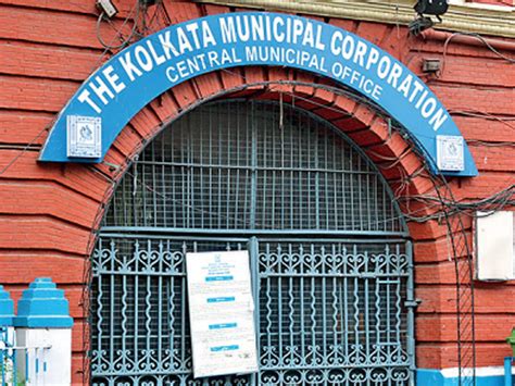 Kolkata civic body issues notices to buildings department officials ...