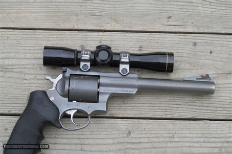 Ruger Super Redhawk with Leupold 4x scope