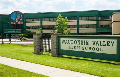 SCC: Viewing School - Waubonsie Valley High School