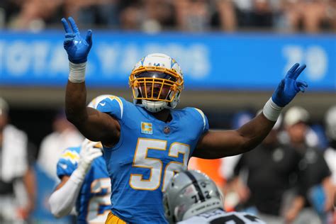 Chargers News: Watch Khalil Mack Tie His Season-High in Sacks - Sports ...