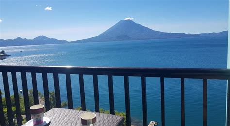 Sky view Atitlan lake suites ,una inmejorable vista apto privado dentro ...