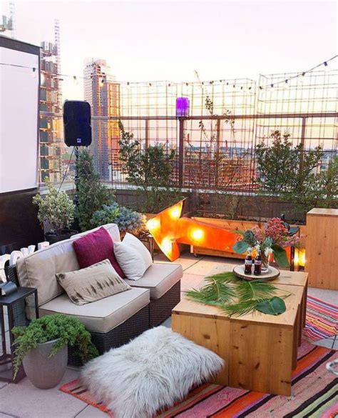 20 Rooftop Theater Ideas For Amazing Watch Experience | HomeMydesign