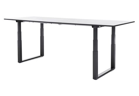 Frankie height adjustable conference table by Martela | STYLEPARK