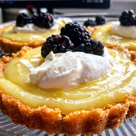 The Best Lemon Curd Tarts – A cook named Rebecca