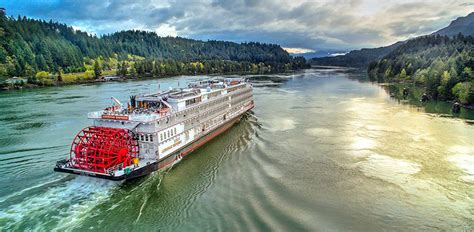 5 U.S. River Cruises That Are Just as Majestic as Anything in Europe ...