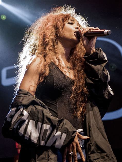 SZA (singer) - Wikipedia