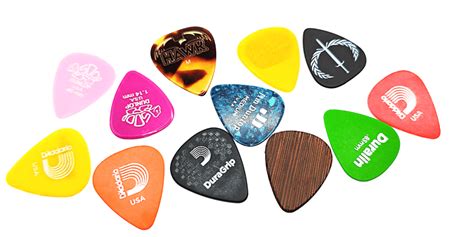 Different Guitar Pick Shapes Explained - Guitar Pick Reviews