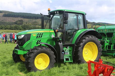 John Deere 6110M: Specs, Engine, Transmission, Dimensions