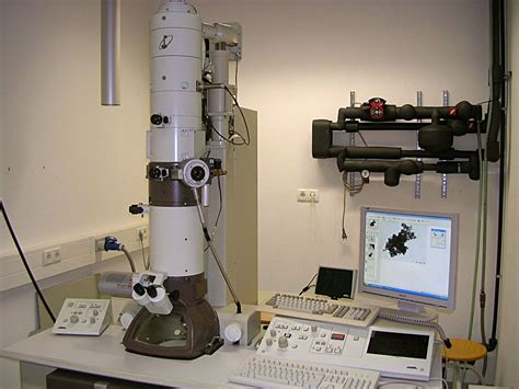 Transmission Electron Microscope (TEM)