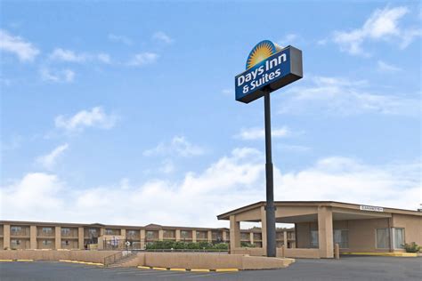 Days Inn & Suites by Wyndham Santa Rosa | Santa Rosa, NM Hotels