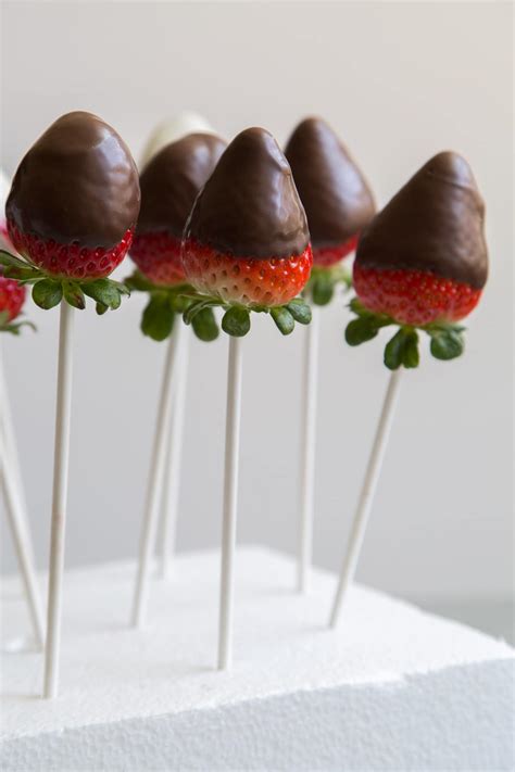 Chocolate Strawberry Bouquet - The Little Epicurean