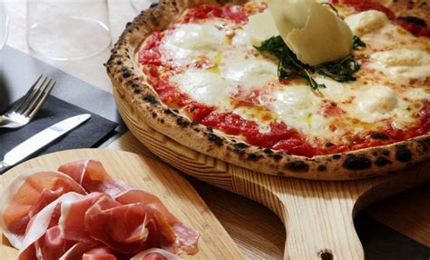 The 7 Best Pizzas In Athens – Big 7 Travel Food Guides