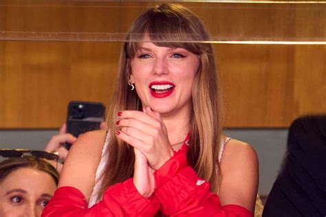 See Every Photo of Taylor Swift at Travis Kelce's Chiefs Game