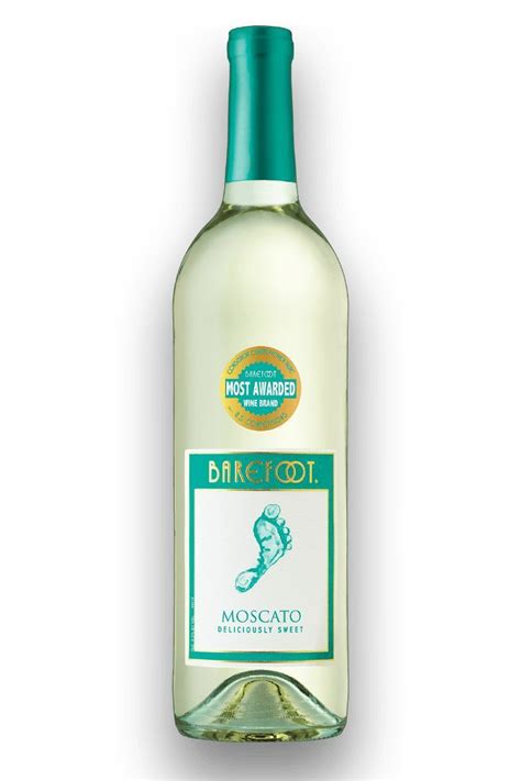 Reviews of the 9 Best Moscato Wines | Moscato wine, Barefoot moscato ...