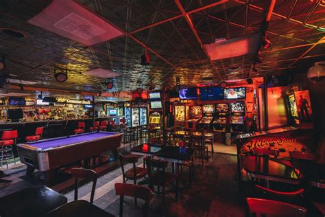 Where to Go For Some Gosh Darn Peace & Quiet | Arcade bar, Arcade room, Cool bars