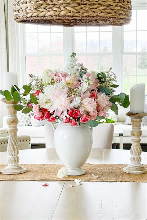 Best Tips For Arranging Beautiful Flowers - StoneGable