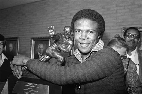 Photos: USC football great Charles White dies at age 64 - Los Angeles Times