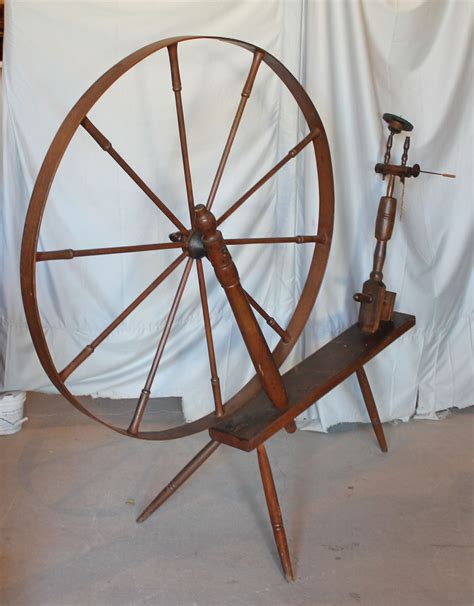 Bargain John's Antiques | Antique Large Wooden Wheel flax Spinning ...