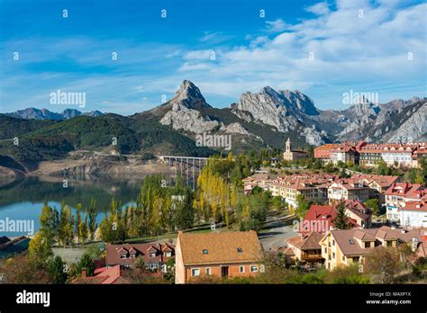 Riaño, Castile and Leon, Spain Stock Photo - Alamy