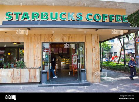 Starbucks Coffee in the Zona Rosa, Mexico City, Mexico Stock Photo - Alamy