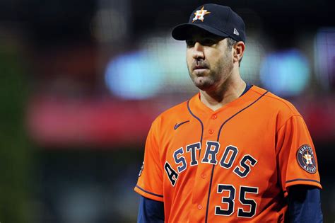 Justin Verlander leaves Astros, signs with Mets in massive deal