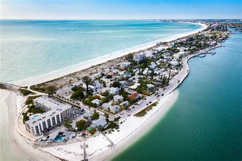 11 Under-the-Radar Florida Beach Towns to Visit This Winter