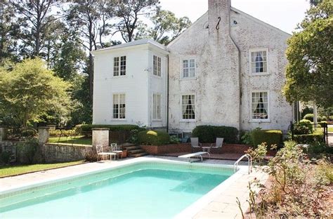 Visiting Erin & Ben Napier’s 1925 Craftsman in Laurel, Mississippi - Life at Cloverhill | Home ...