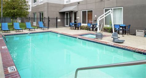 Hilton Garden Inn Baton Rouge Louisiana Airport Hotel