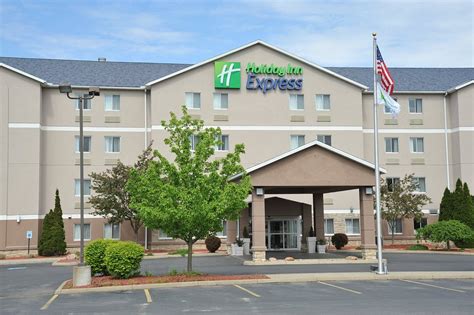 HOLIDAY INN EXPRESS ASHLAND $75 ($̶1̶2̶9̶) - Updated 2021 Prices ...