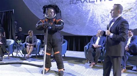 NASA & Axiom Show Off Brand New Spacesuit For Moon Missions