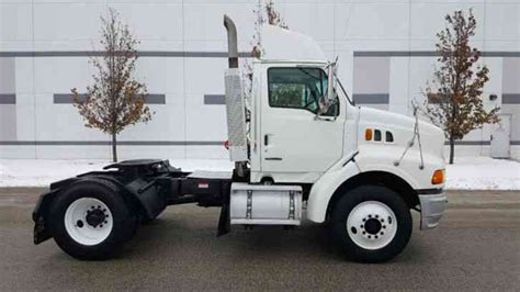 Freightliner Sterling Single Axle Day Cab Tractor M7500 7 Speed Cat ...