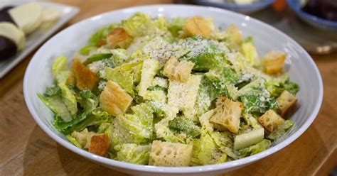 Ina Garten shares how to make homemade Caesar salad dressing | Salad ...