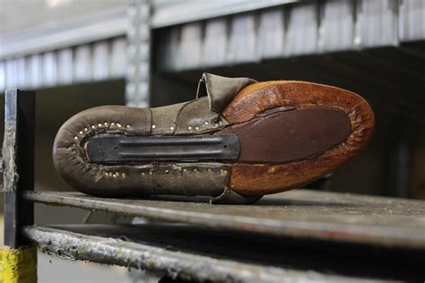 Viberg boots: Lasting and soling - Part 2 of 3