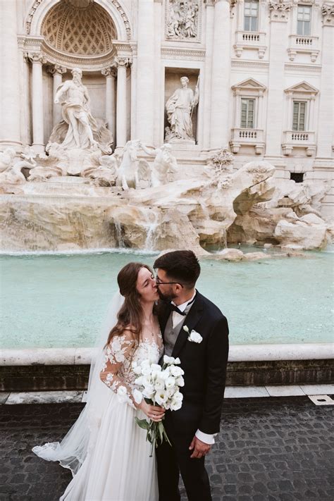 Trevi Fountain Wedding , elope in Rome , Rome Wedding , elope at Trevi Fountain , Rome elopement ...