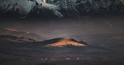 Tatra Mountains in Evening · Free Stock Photo