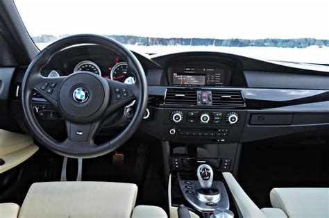 BMW M5 E60 | E60 bmw, Innenraum, Austin