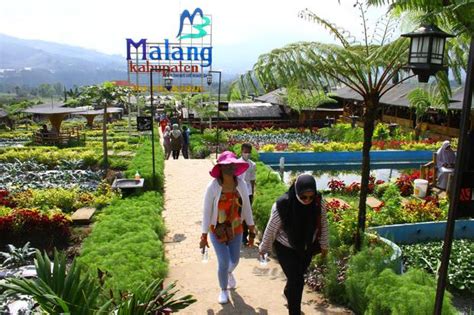 12 Pilihan Destinasi Wisata Malang - Daerah Katadata.co.id