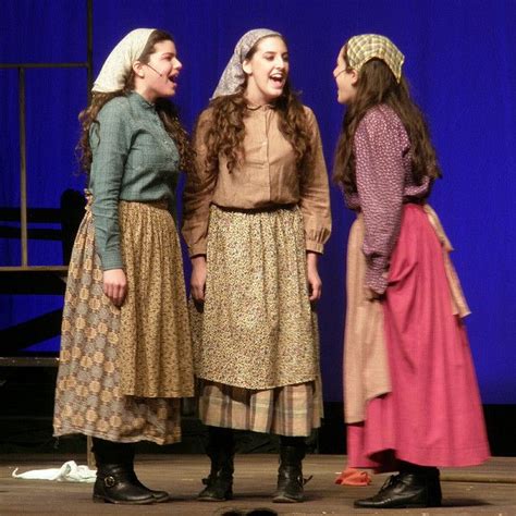 Fiddler on the Roof 01 | Fiddler on the roof, Costume design, Fiddler