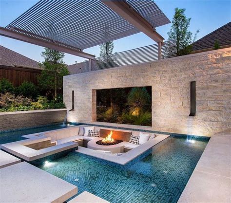 31 Amazing Pool Seating Ideas Which Are Very Comfortable en 2020 | Maison architecte moderne ...