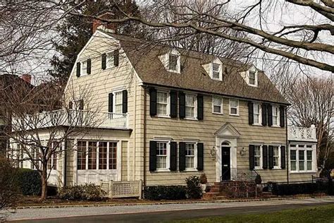 Amityville House Sells To New Family - Wicked Horror