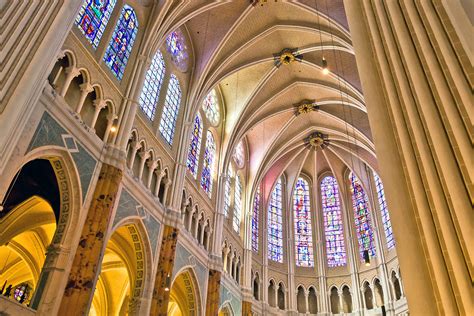 Centuries of survival: France's gothic cathedrals | International Travel News