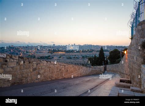 Jerusalem old city Stock Photo - Alamy