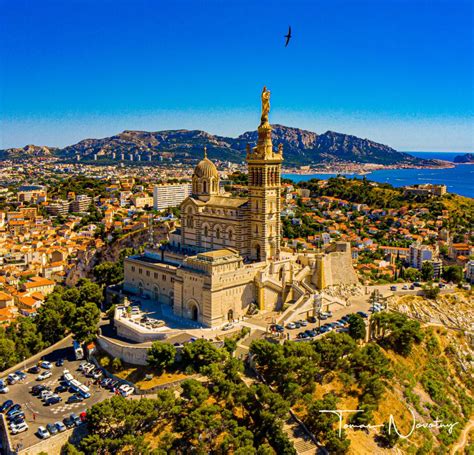 Walking the Best Religious Sites of Marseille, Marseille, France