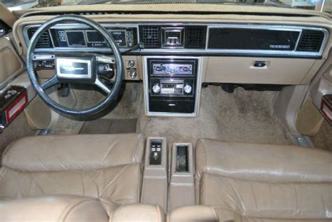 1982 Ford Thunderbird V8 related infomation,specifications - WeiLi Automotive Network